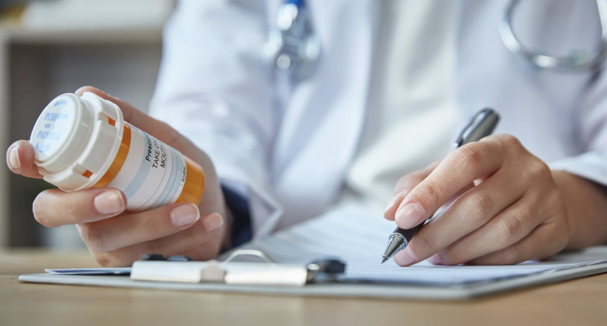 Clicca per accedere all'articolo Farmaci con annotazioni obbligatorie: la compilazione delle ricette dematerializzate del Servizio sanitario nazionale